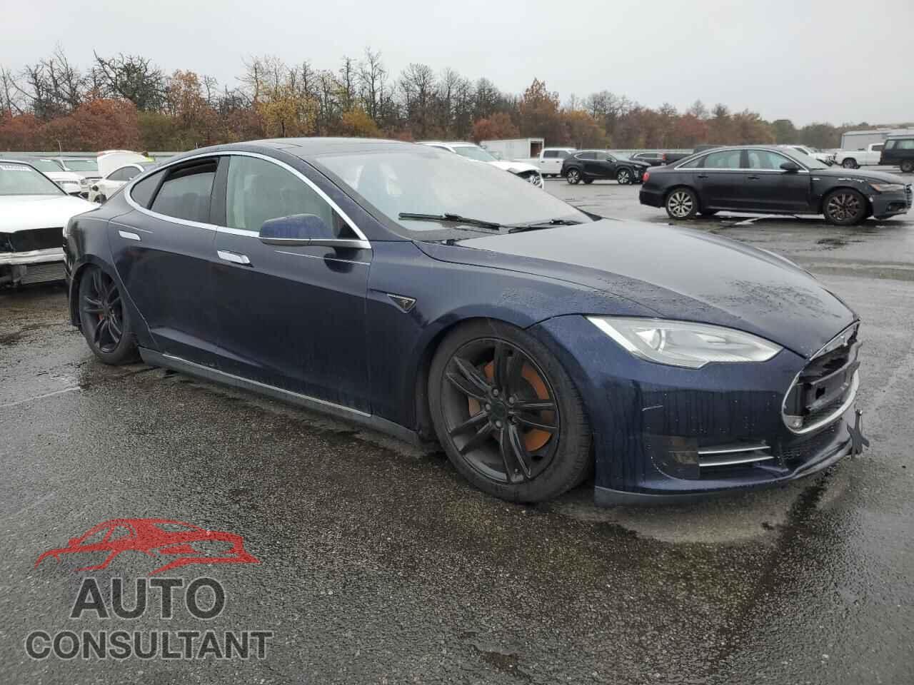 TESLA MODEL S 2013 - 5YJSA1DP7DFP07140