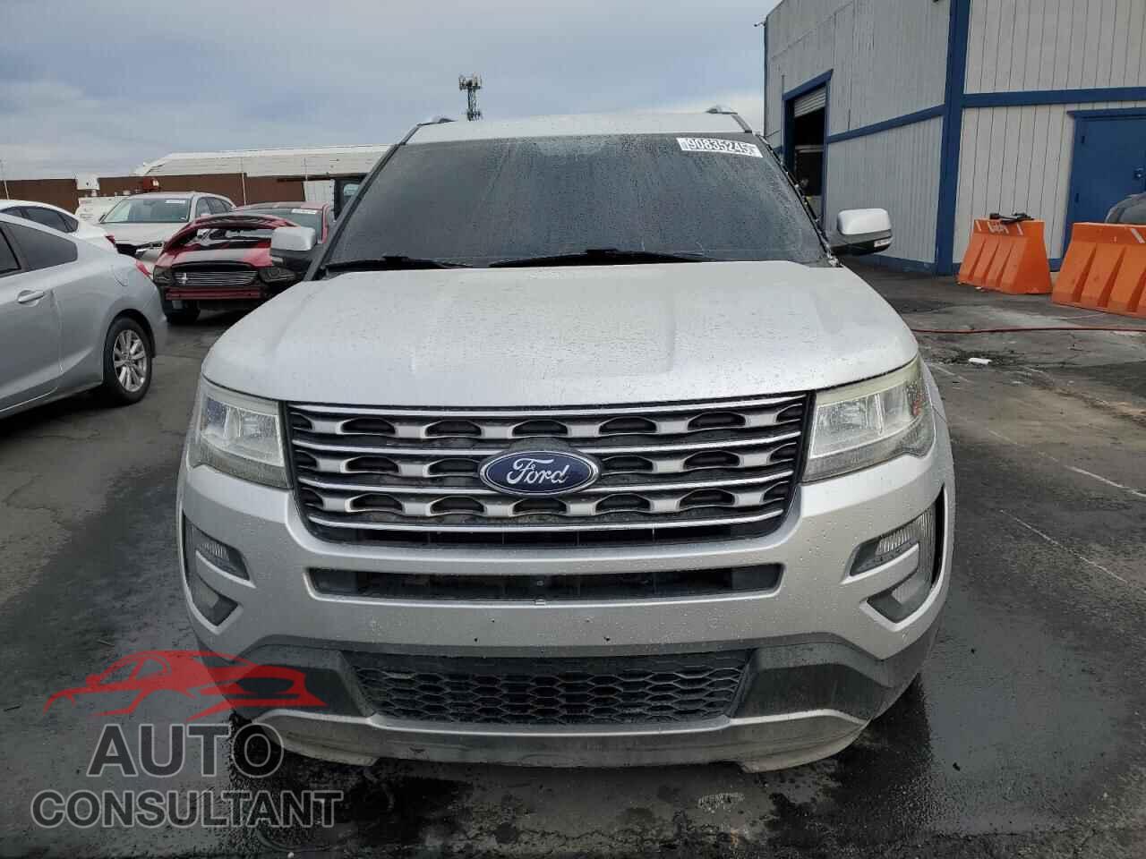 FORD EXPLORER 2017 - 1FM5K7F8XHGB81256