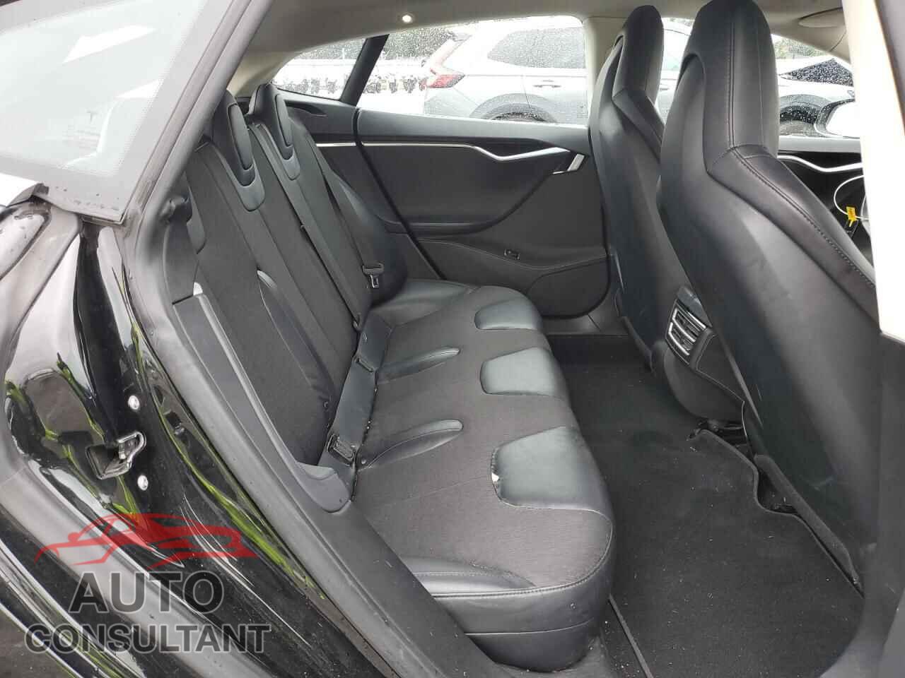 TESLA MODEL S 2014 - 5YJSA1H17EFP51887