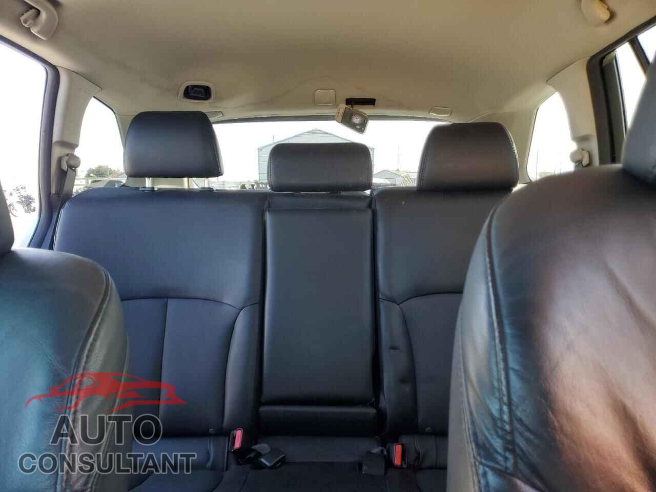 SUBARU OUTBACK 2012 - 4S4BRBKC0C3293821