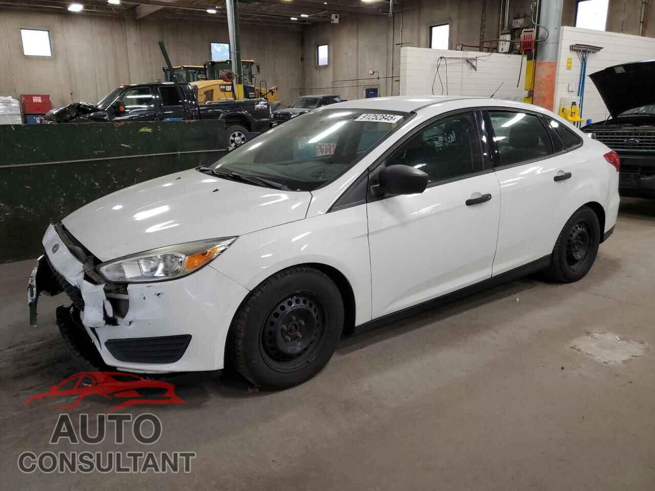FORD FOCUS 2016 - 1FADP3E27GL282189