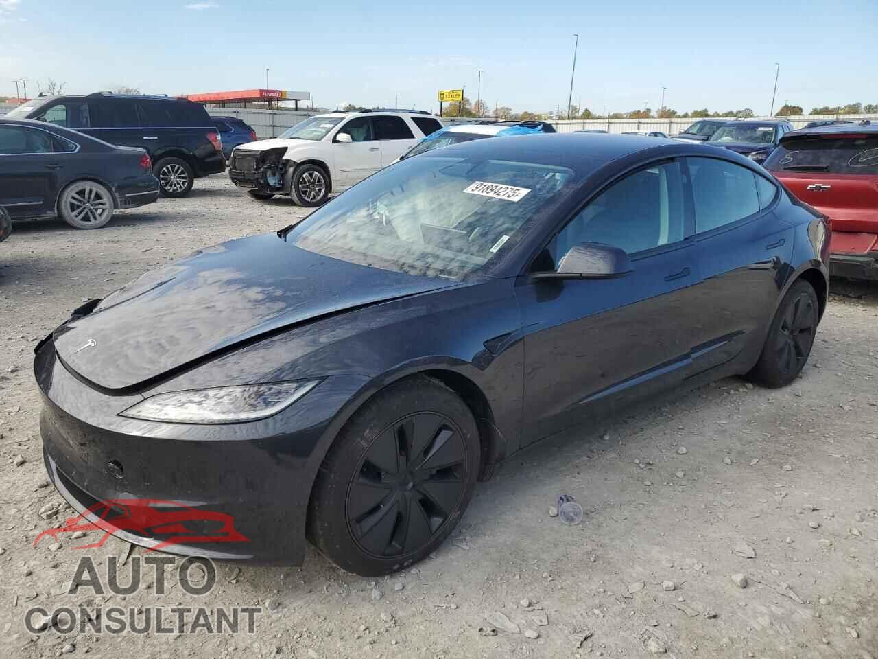 TESLA MODEL 3 2025 - 5YJ3E1EB3SF011044