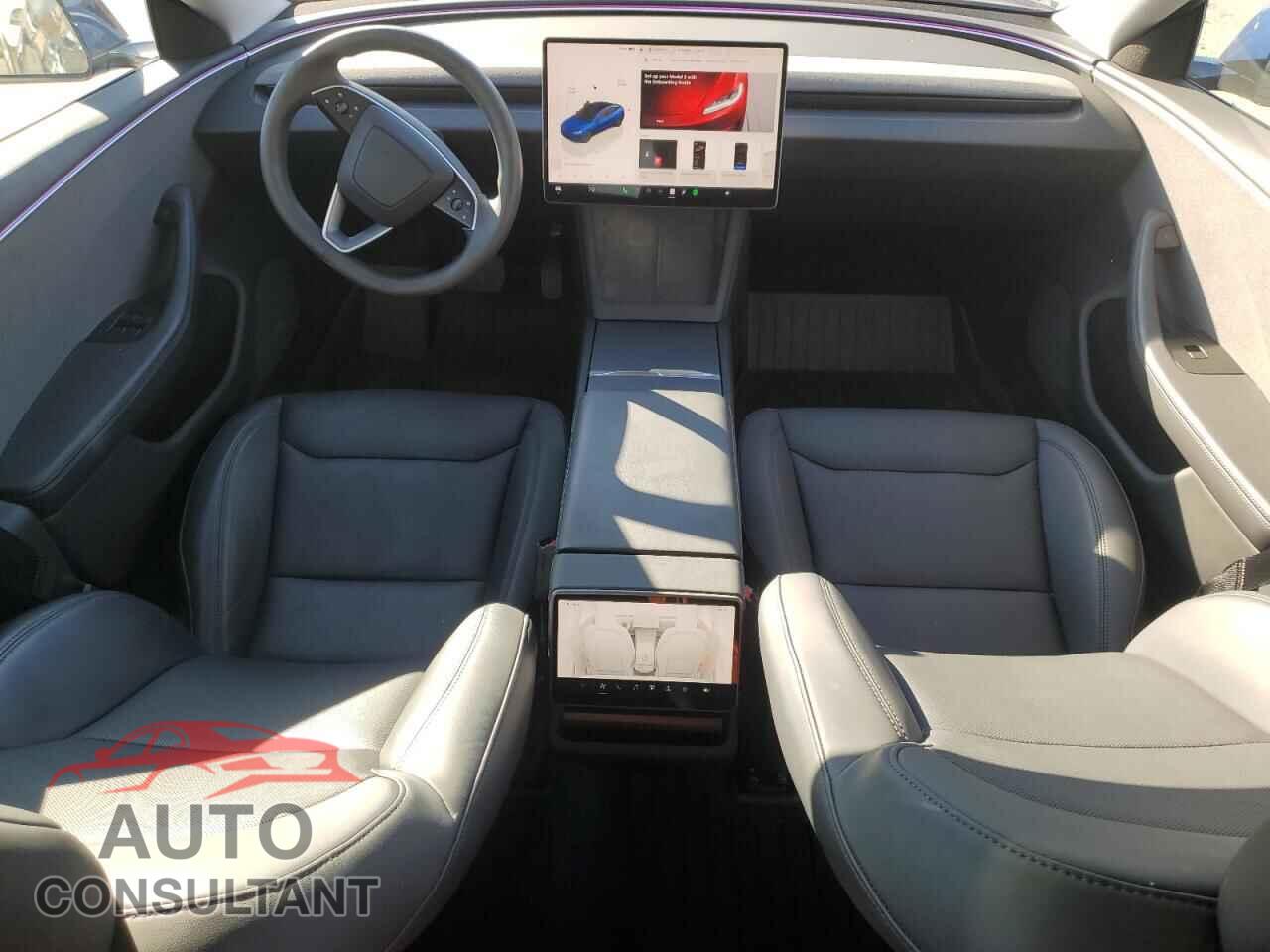 TESLA MODEL 3 2024 - 5YJ3E1EA3RF757964