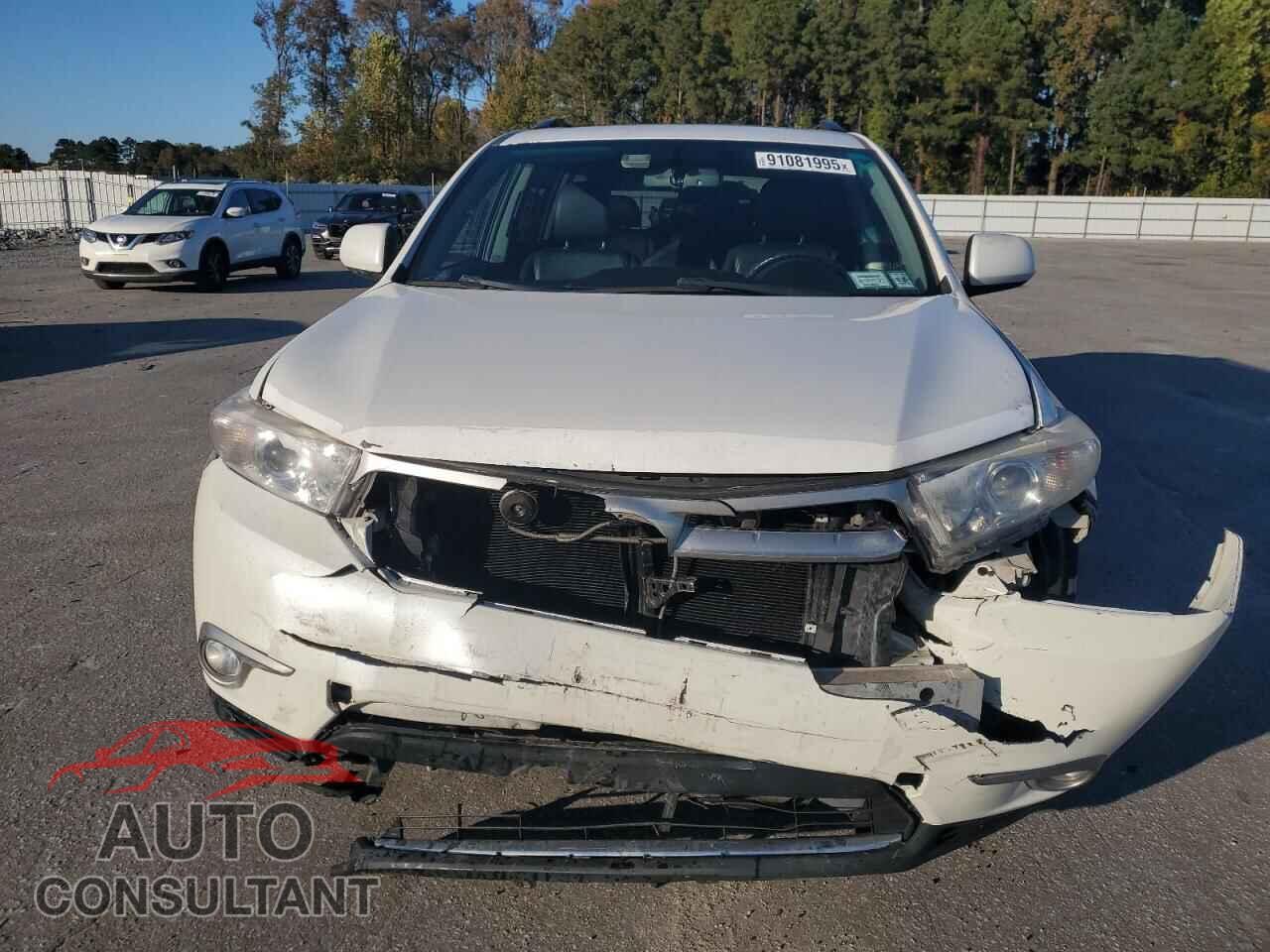 TOYOTA HIGHLANDER 2011 - 5TDBK3EH4BS064321