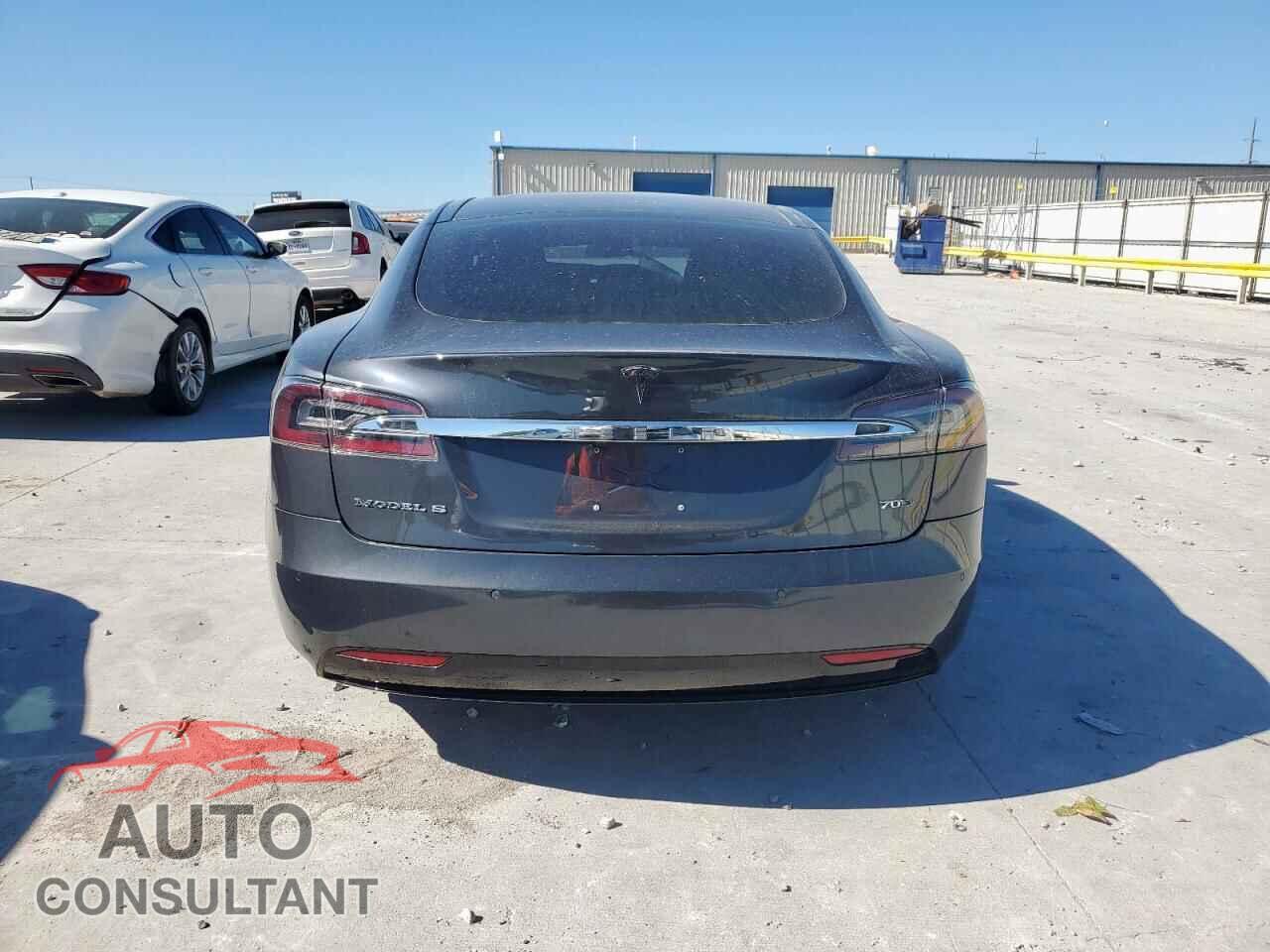 TESLA MODEL S 2016 - 5YJSA1E29GF145717