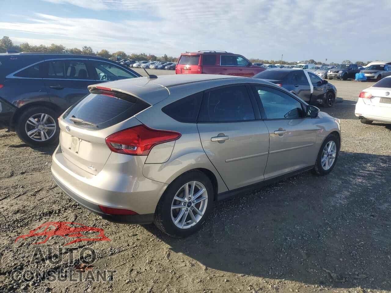 FORD FOCUS 2015 - 1FADP3K26FL233990