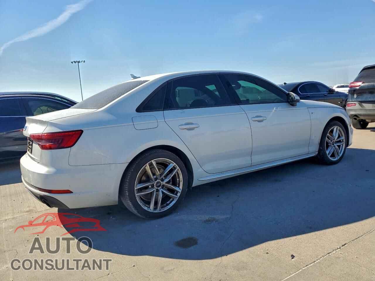 AUDI A4 2017 - WAUKMAF46HN058493