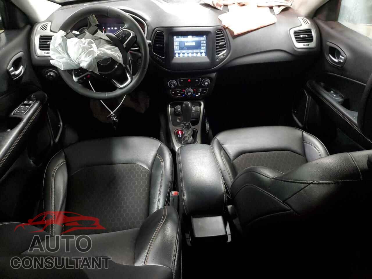 JEEP COMPASS 2021 - 3C4NJDBBXMT579760