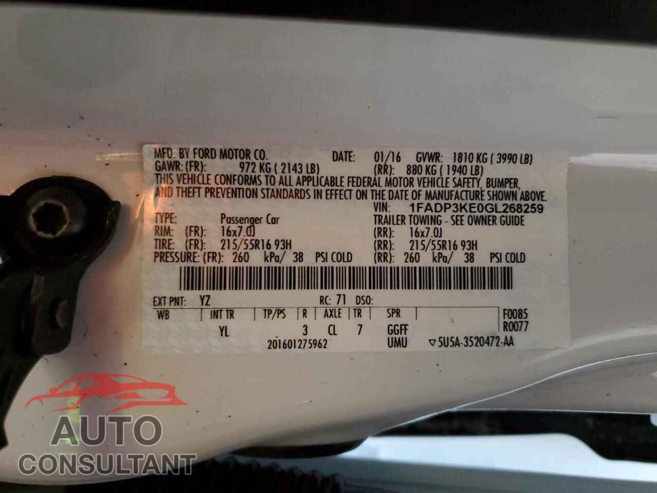 FORD FOCUS 2016 - 1FADP3KE0GL268259