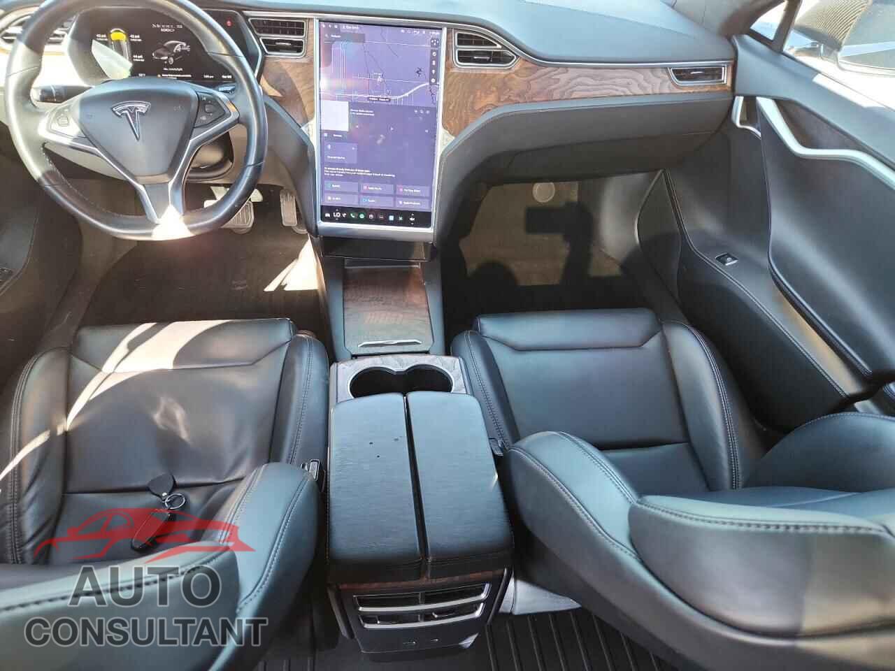 TESLA MODEL S 2017 - 5YJSA1E22HF233073
