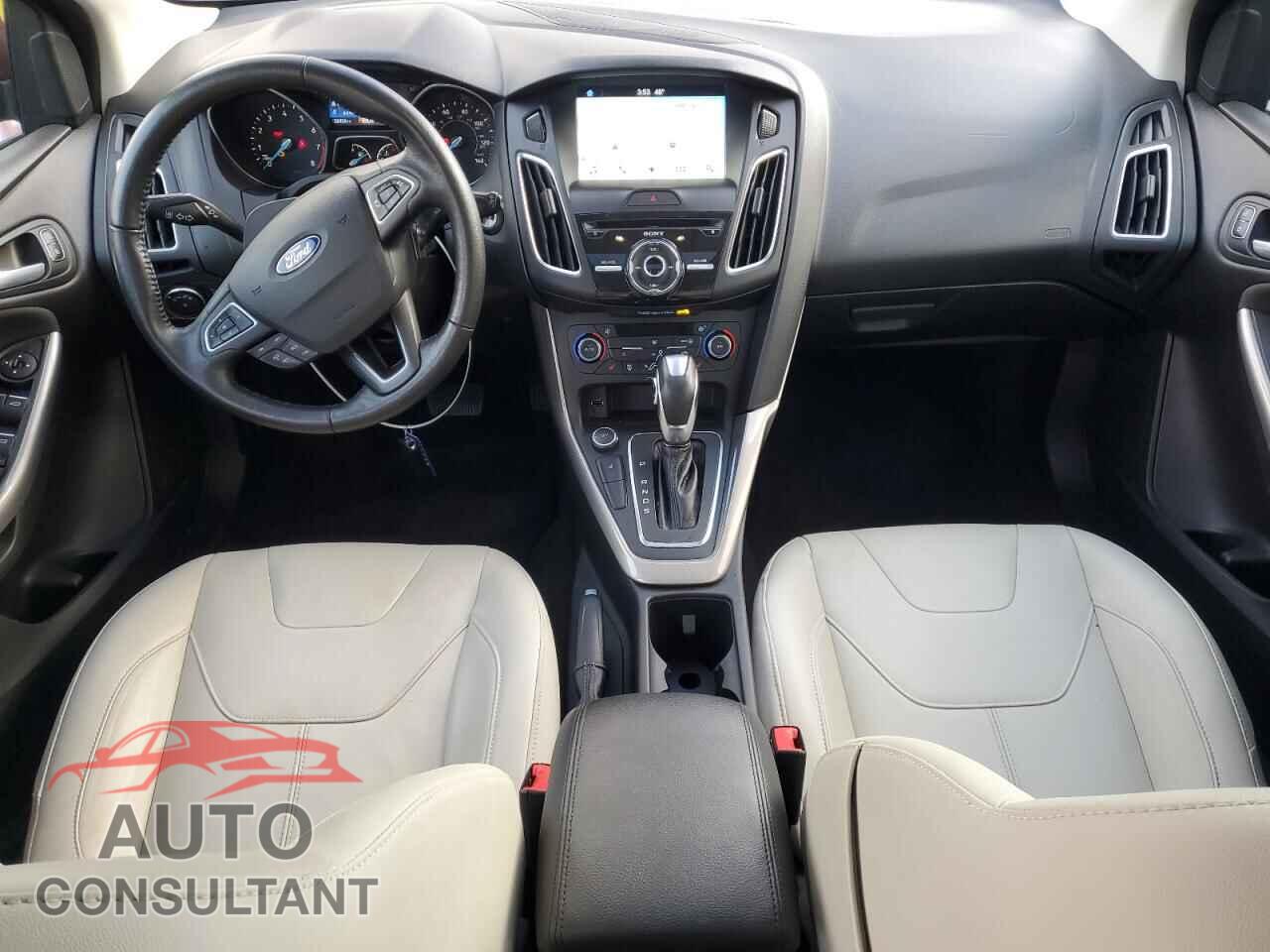 FORD FOCUS 2017 - 1FADP3N27HL327536