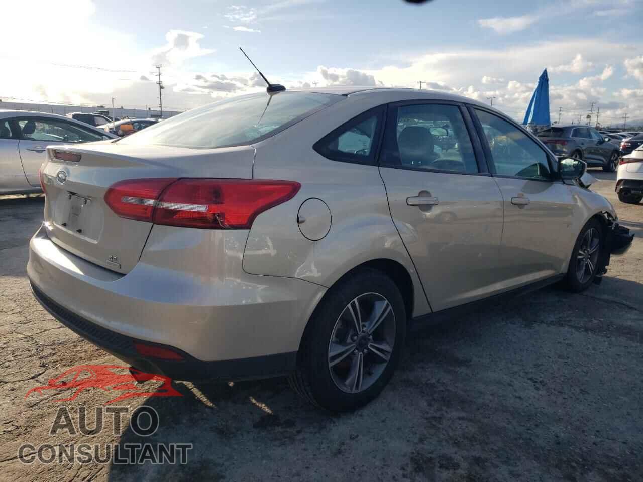 FORD FOCUS 2017 - 1FADP3FE8HL284740