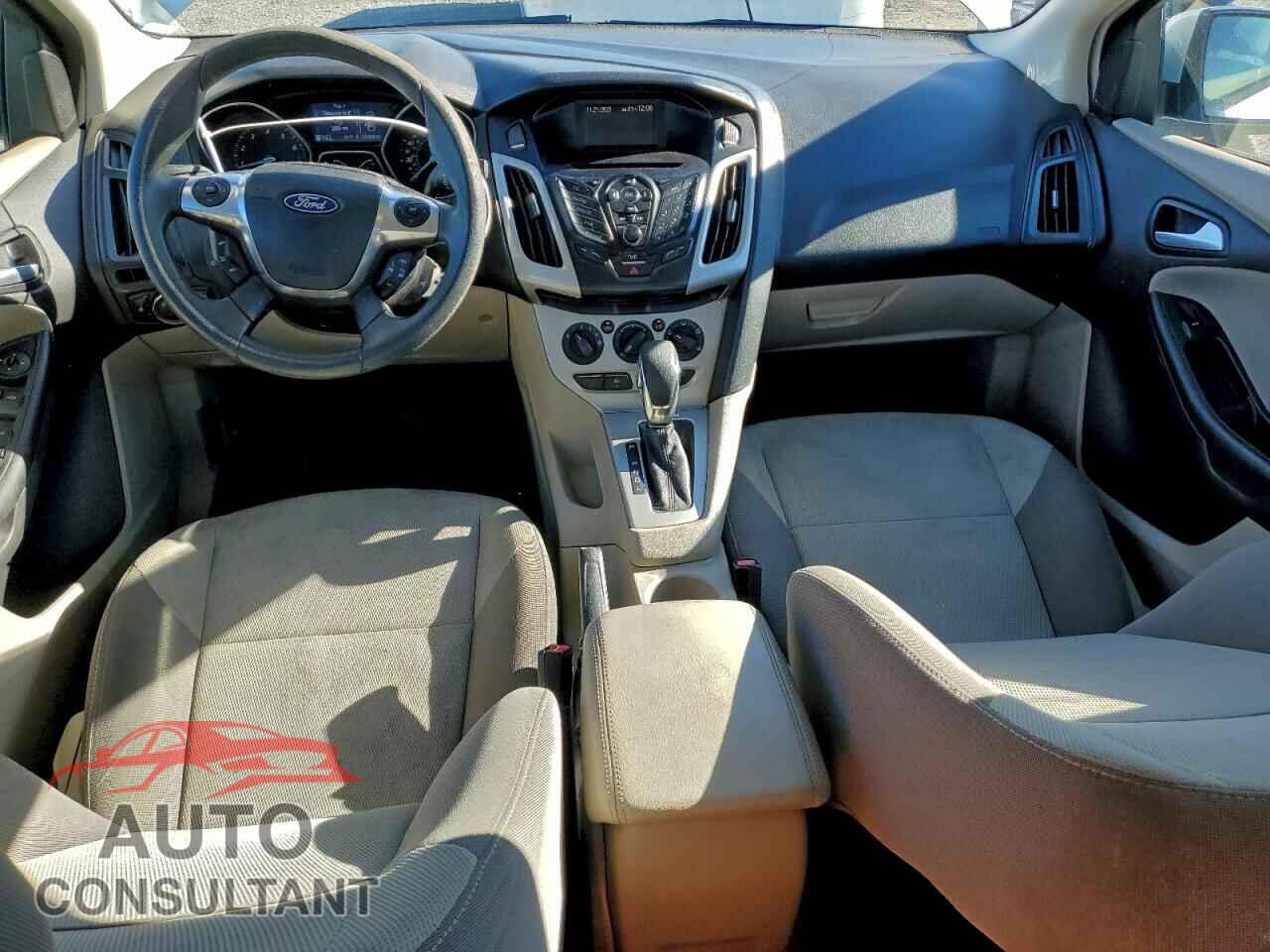 FORD FOCUS 2012 - 1FAHP3F2XCL274162