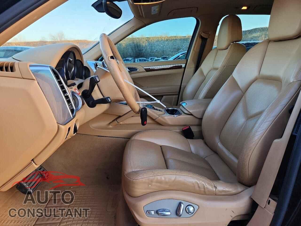 PORSCHE CAYENNE 2012 - WP1AE2A25CLA90118