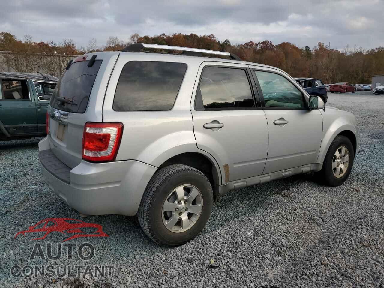 FORD ESCAPE 2009 - 1FMCU04G79KC02534