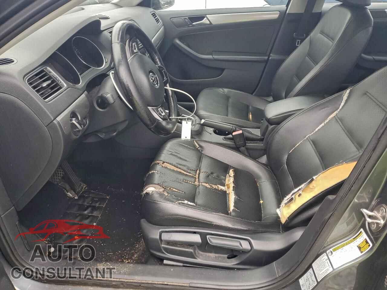 VOLKSWAGEN JETTA 2017 - 3VWDB7AJ4HM358302