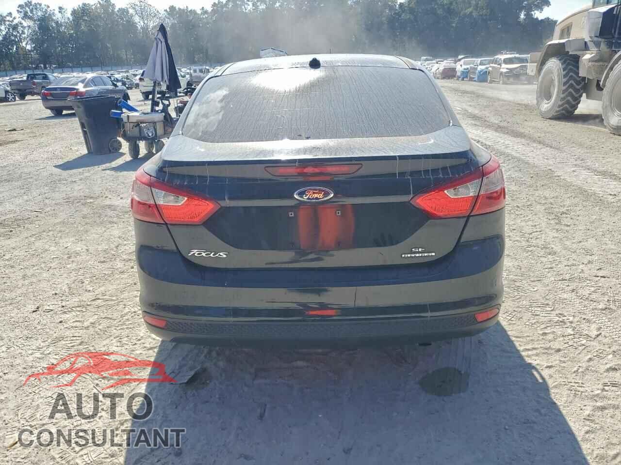 FORD FOCUS 2014 - 1FADP3F20EL165260