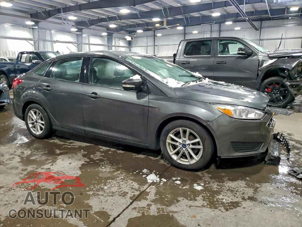 FORD FOCUS 2017 - 1FADP3F25HL230351