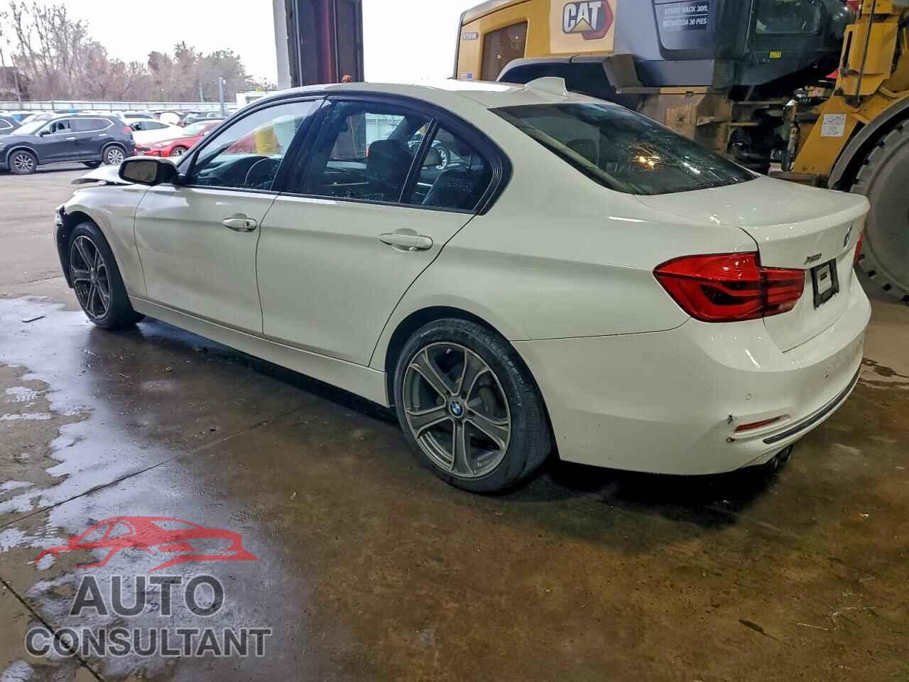 BMW 3 SERIES 2016 - WBA8E3G59GNU05940