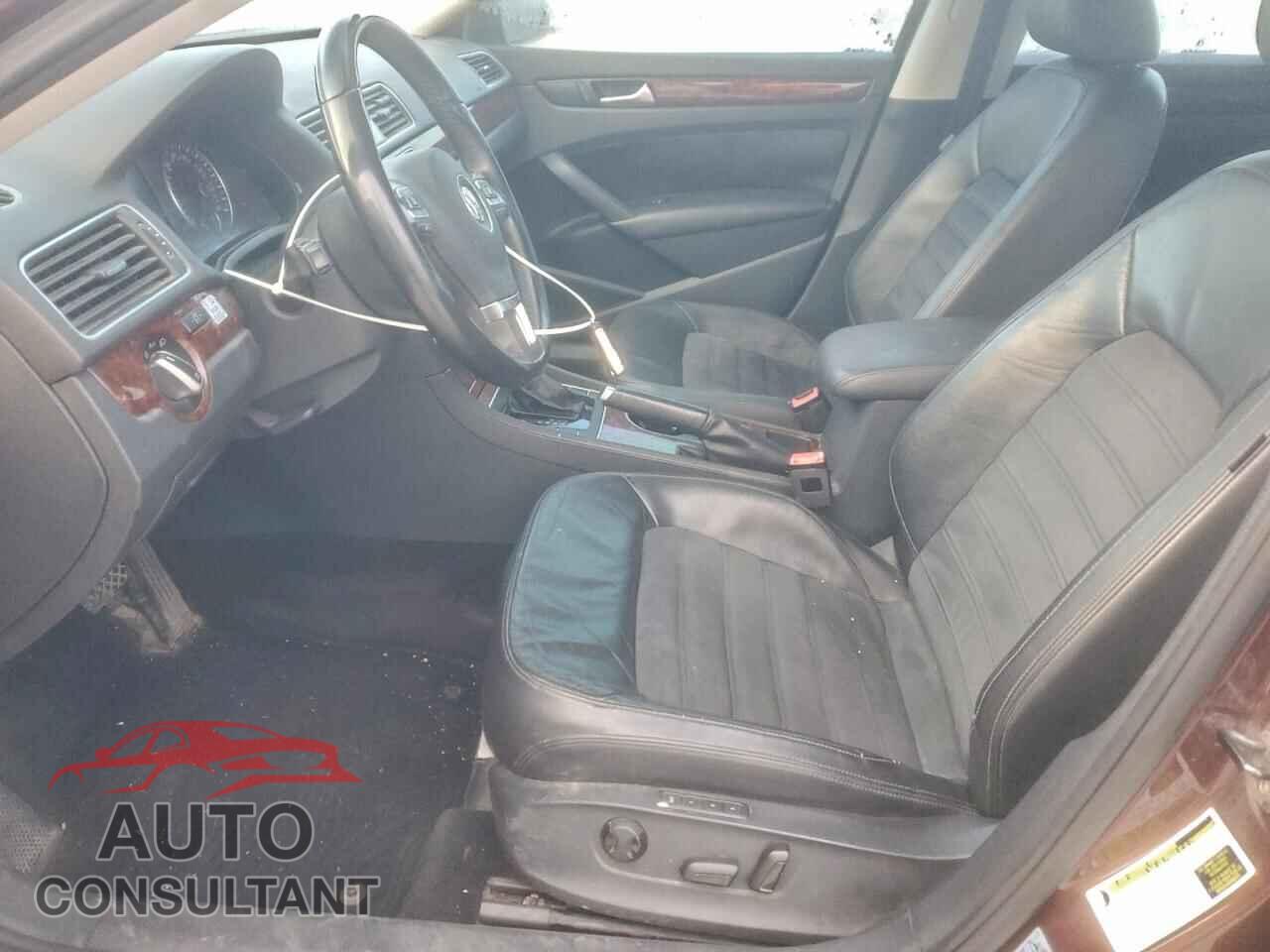 VOLKSWAGEN PASSAT 2013 - 1VWCN7A36DC122220