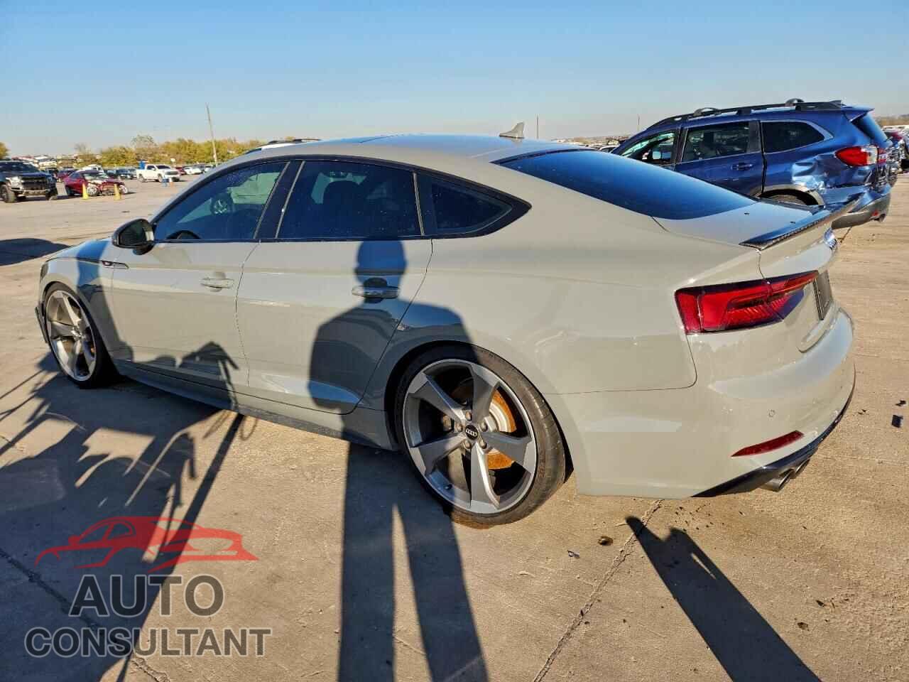 AUDI S5/RS5 2019 - WAUB4CF56KA078567
