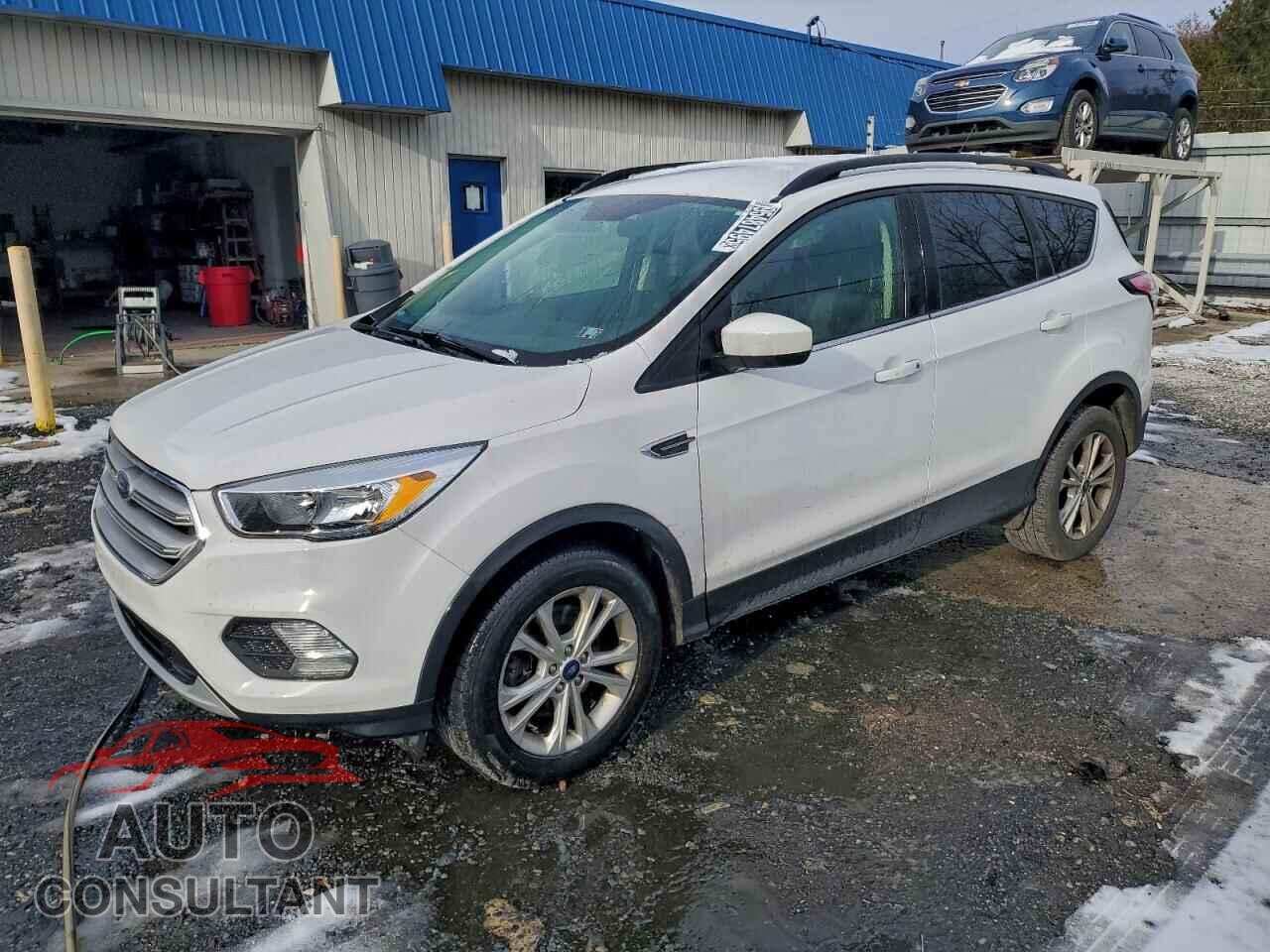 FORD ESCAPE 2018 - 1FMCU9GD6JUC76977