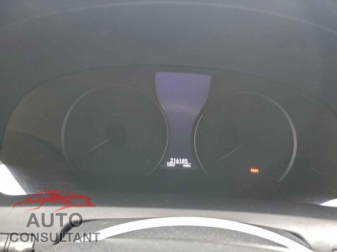 LEXUS LS460 2013 - JTHBL5EF3D5124832