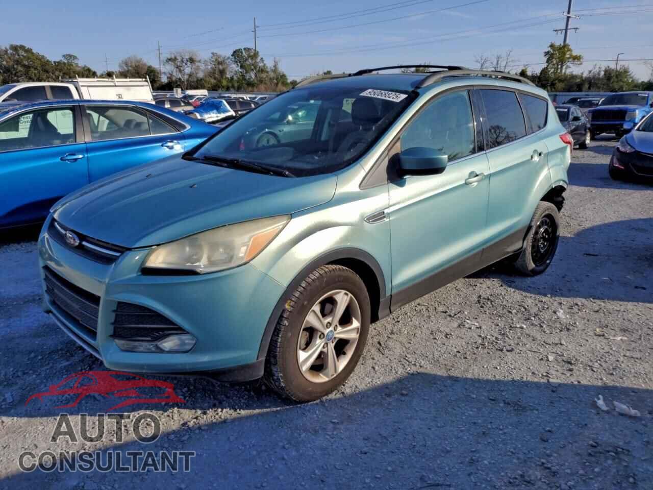 FORD ESCAPE 2013 - 1FMCU0GX5DUB13053