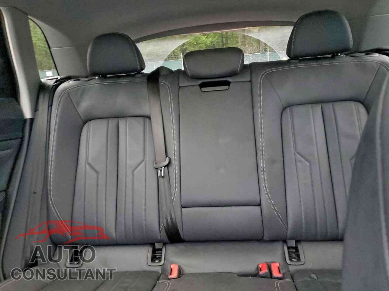AUDI E-TRON 2021 - WA1AAAGE7MB013695