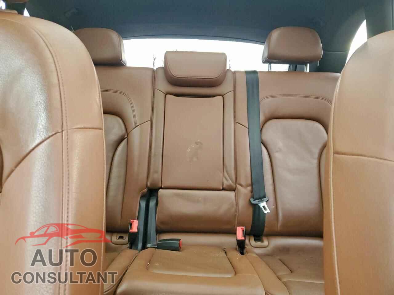 AUDI Q5 2011 - WA1CFAFP8BA019053
