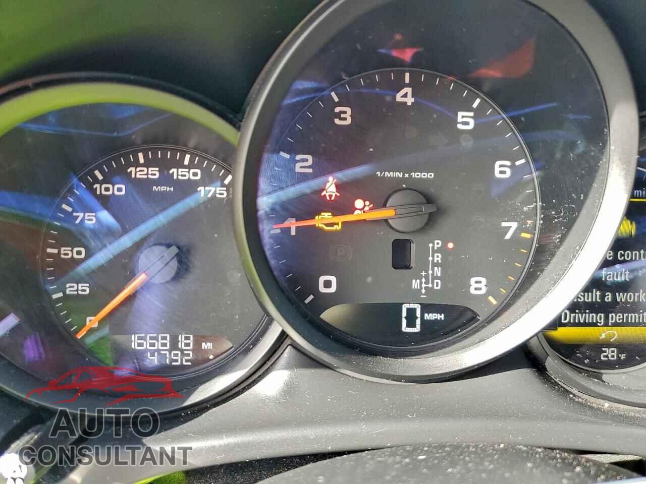 PORSCHE MACAN 2018 - WP1AA2A54JLB14587