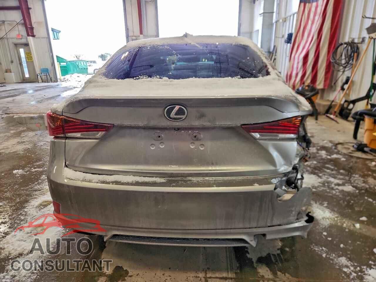 LEXUS IS 2017 - JTHCM1D2XH5018246