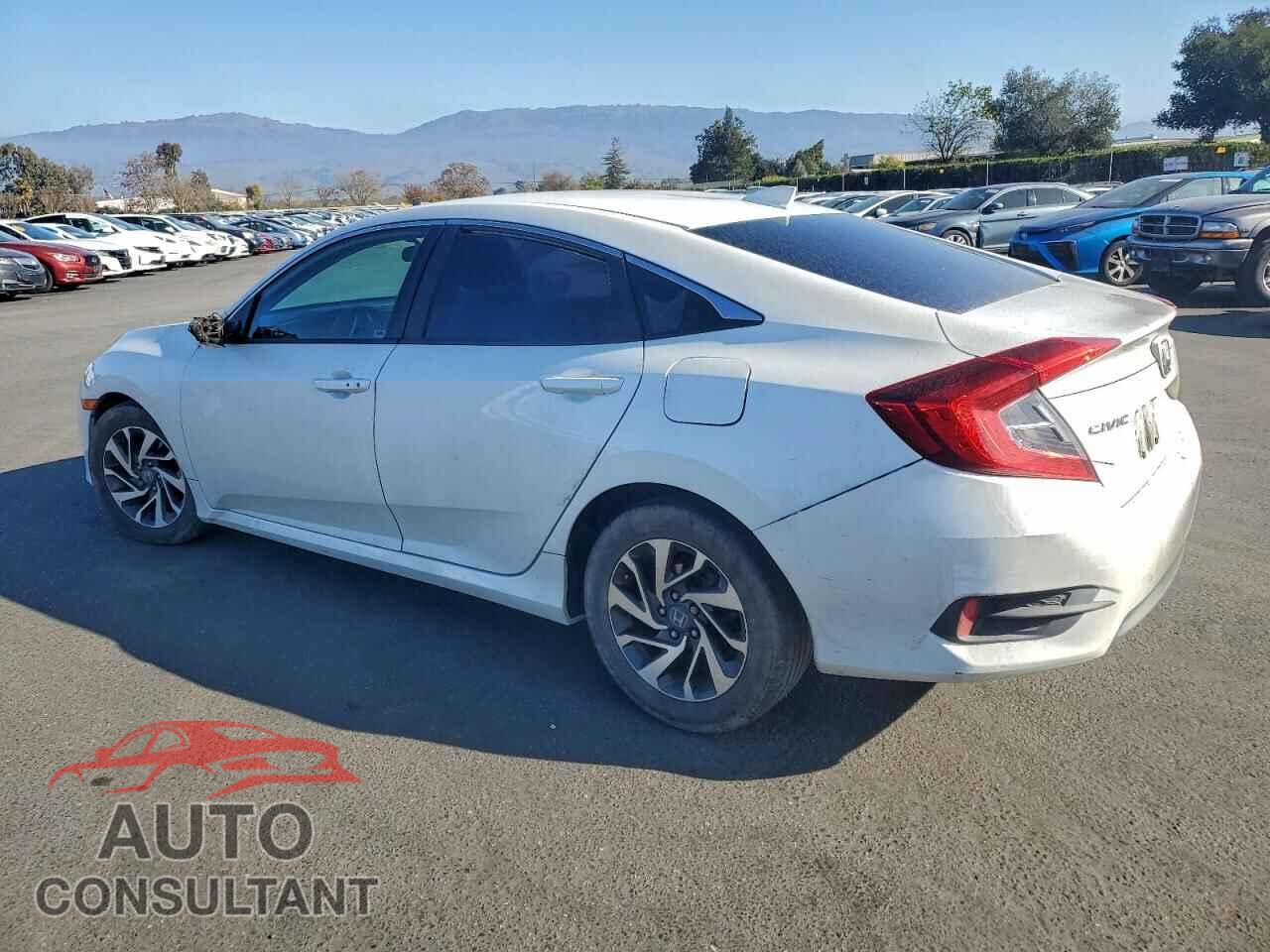 HONDA CIVIC 2017 - 19XFC2F79HE220158