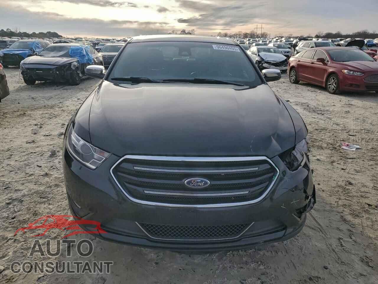 FORD TAURUS 2019 - 1FAHP2F84KG107415