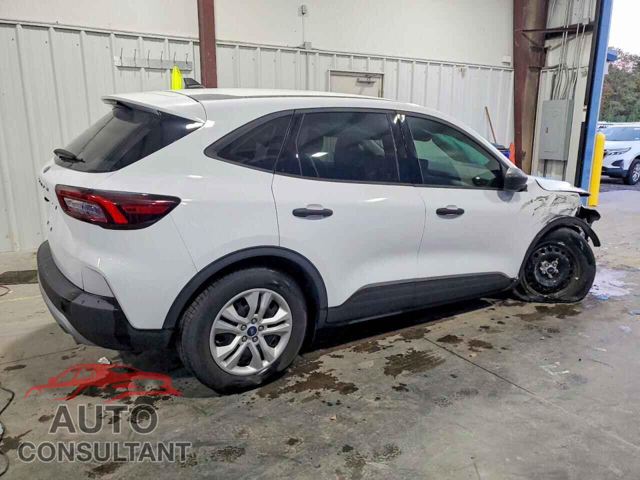 FORD ESCAPE 2023 - 1FMCU0FN1PUB22353