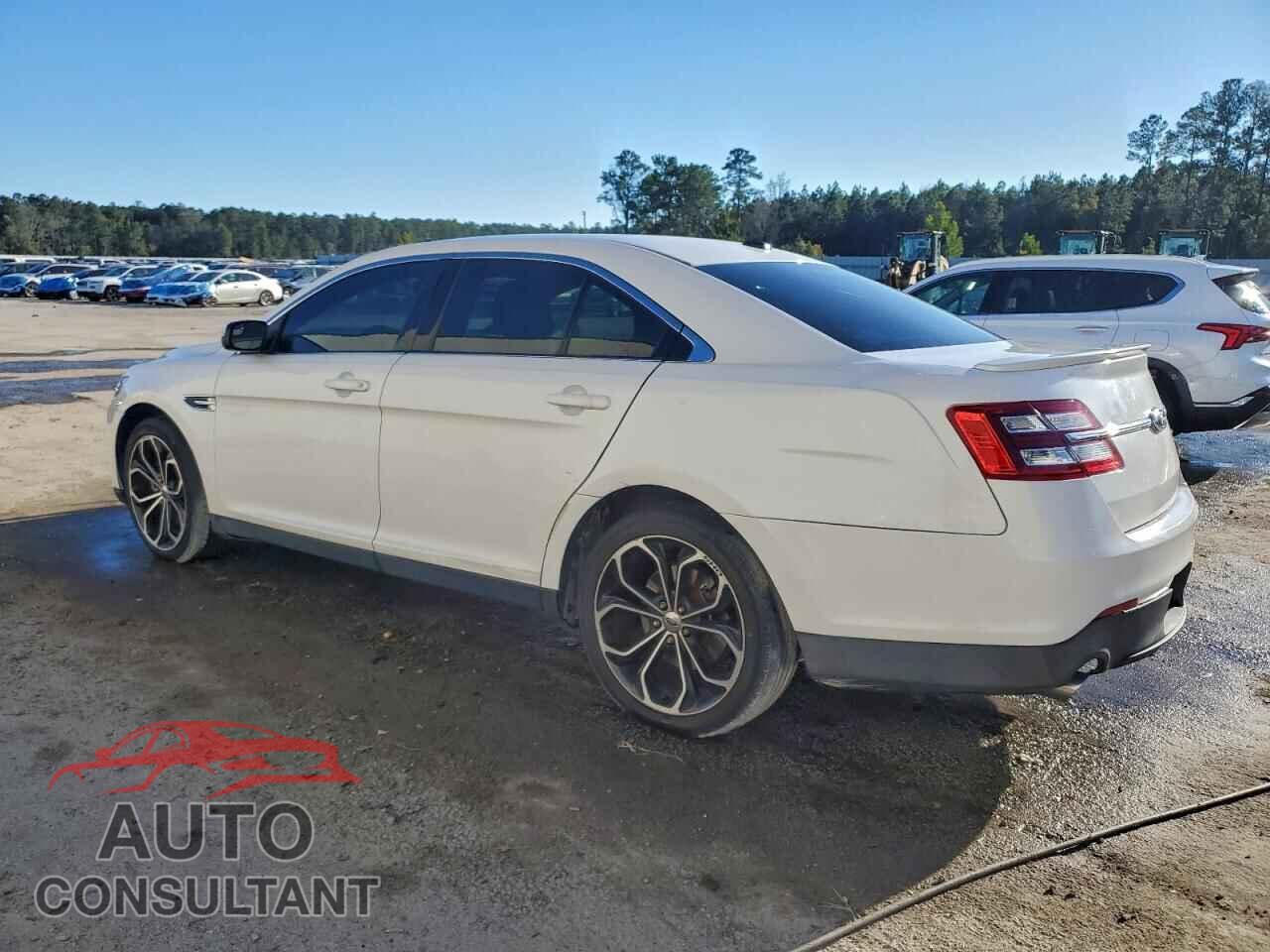 FORD TAURUS 2014 - 1FAHP2E81EG132858