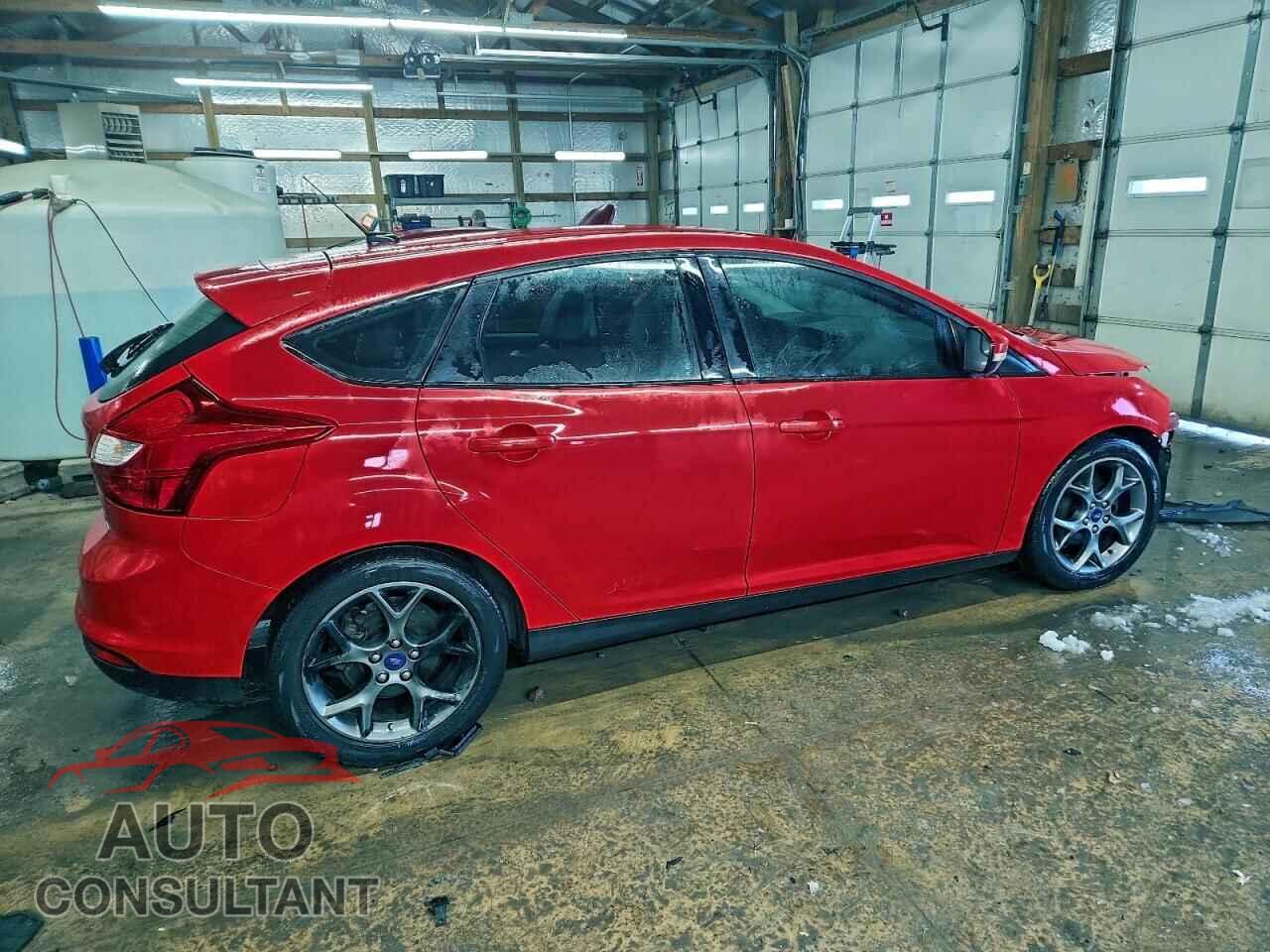FORD FOCUS 2014 - 1FADP3K22EL353977