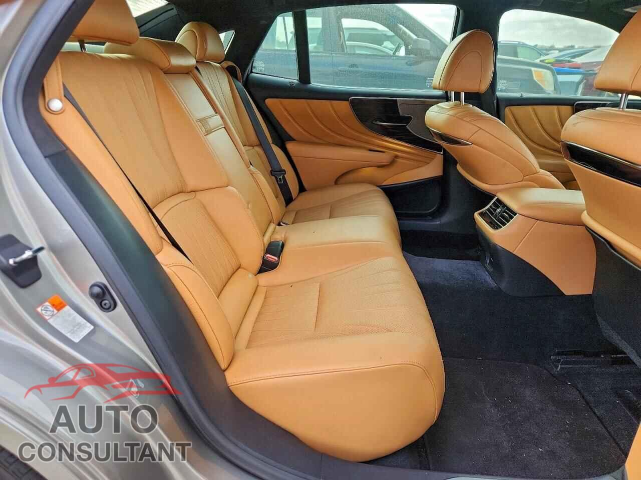 LEXUS LS500 2021 - JTHD51FF1M5015182
