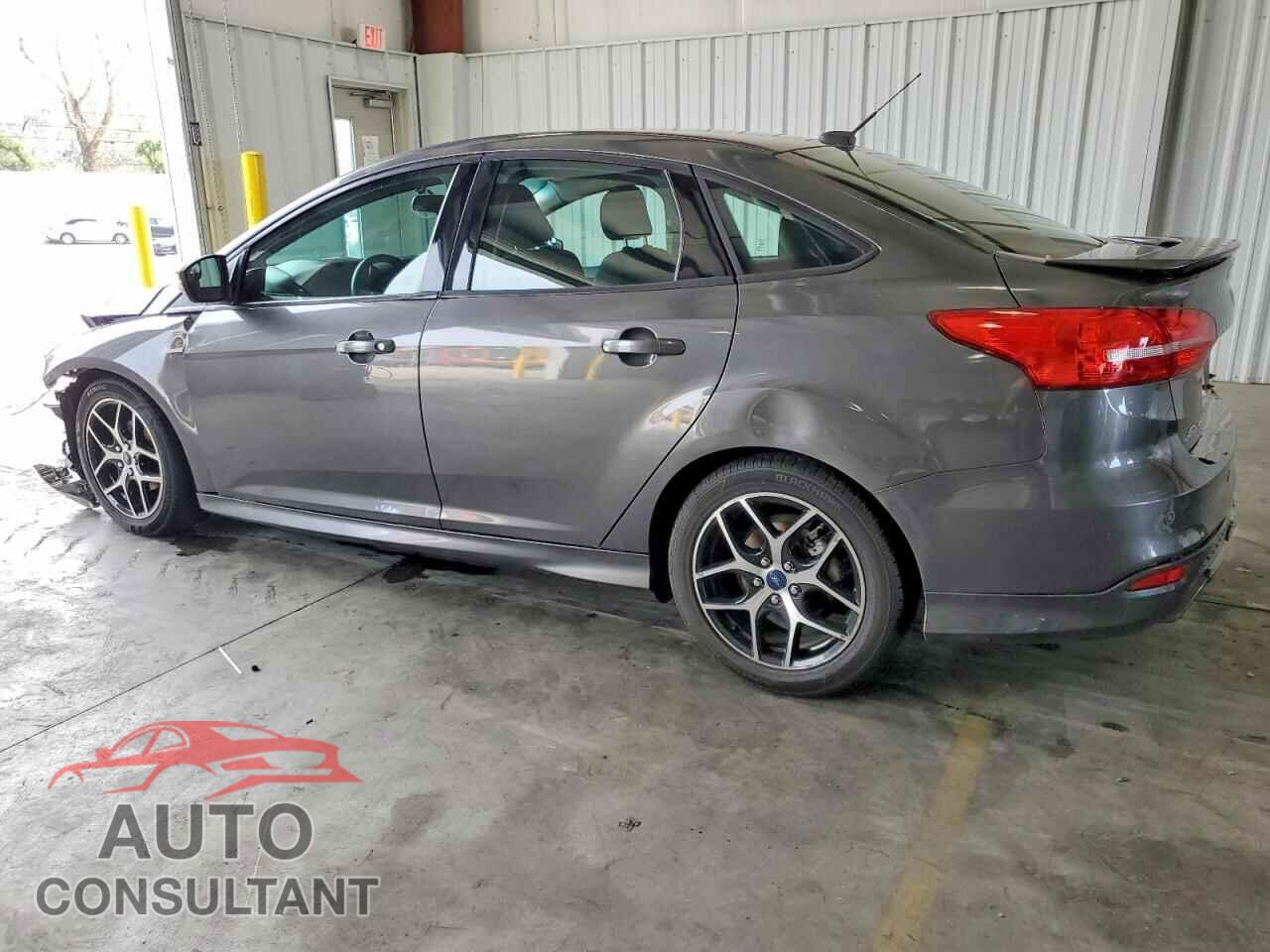 FORD FOCUS 2016 - 1FADP3F2XGL258418