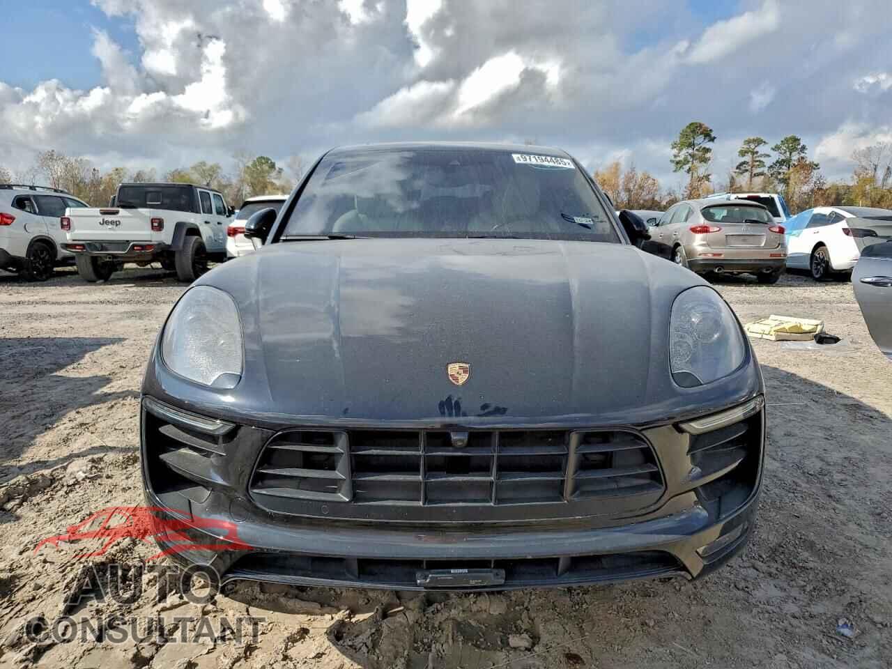 PORSCHE MACAN 2018 - WP1AG2A56JLB63336