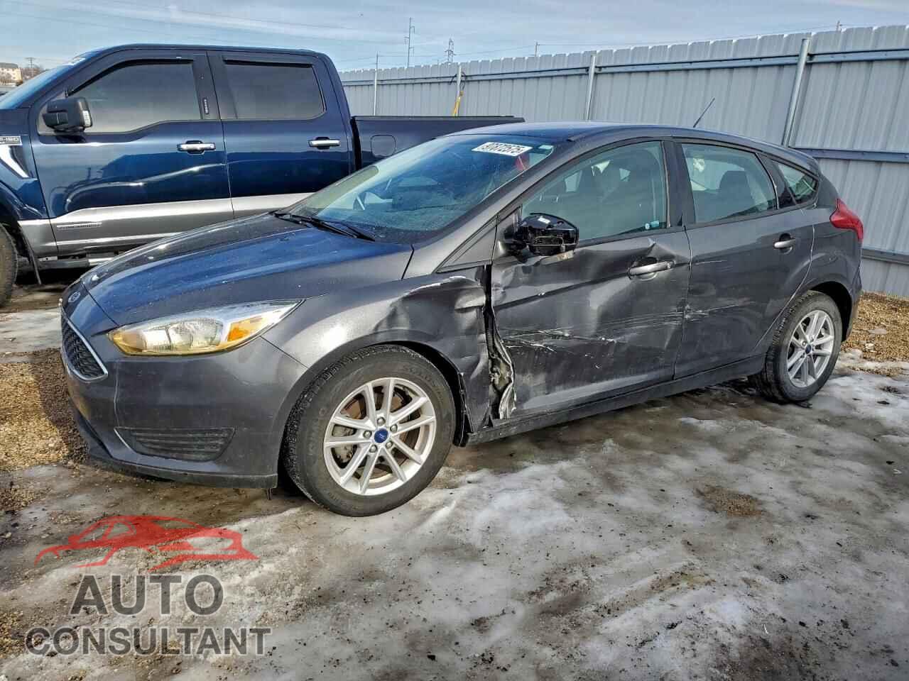 FORD FOCUS 2017 - 1FADP3K21HL314141