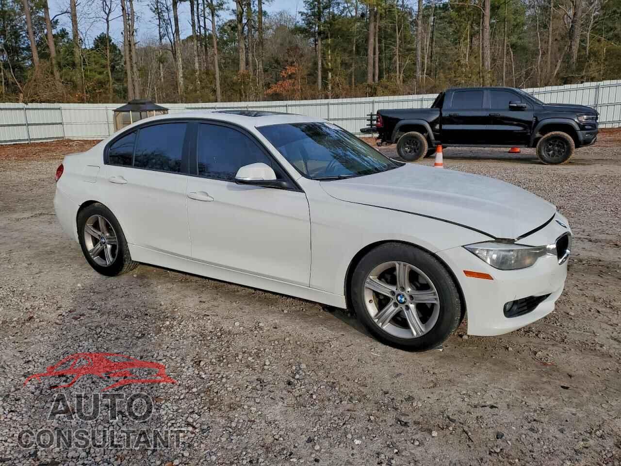 BMW 3 SERIES 2014 - WBA3A5C58EF605562