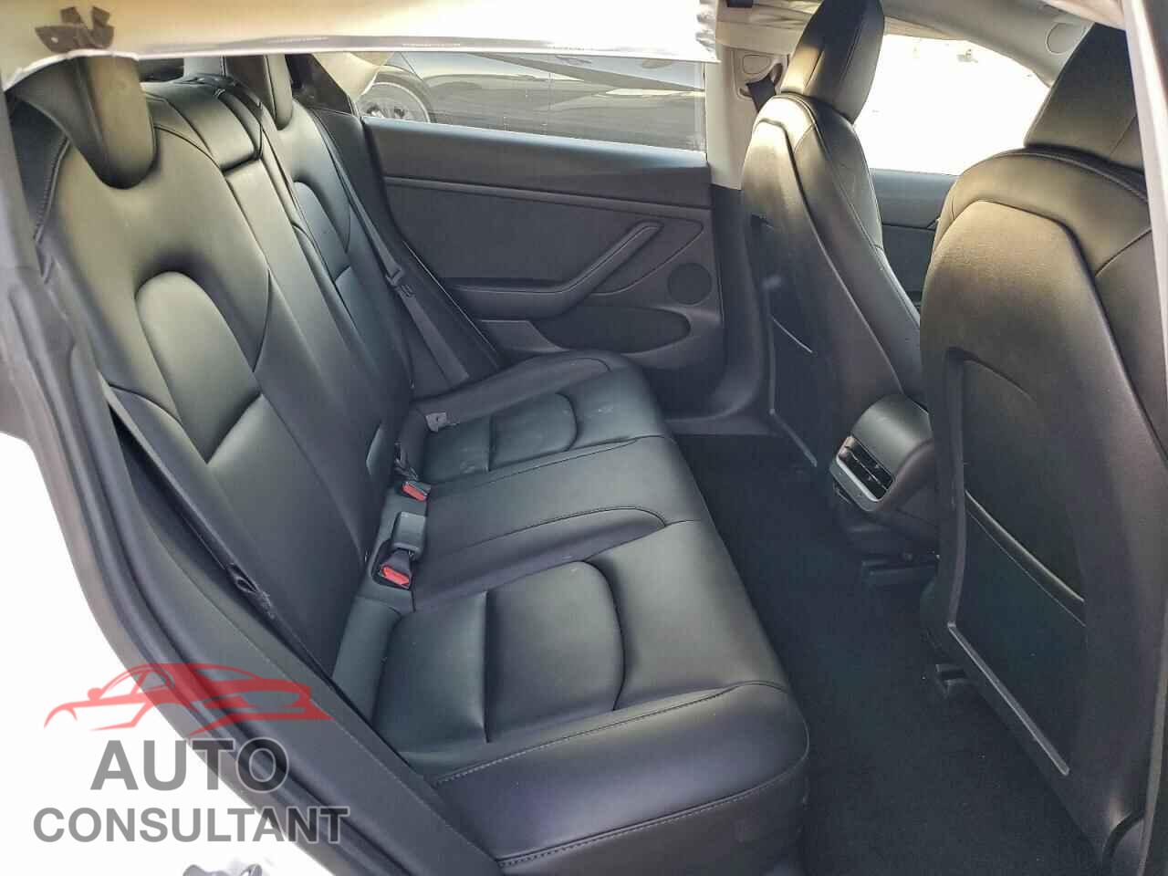 TESLA MODEL 3 2021 - 5YJ3E1EA4MF998778
