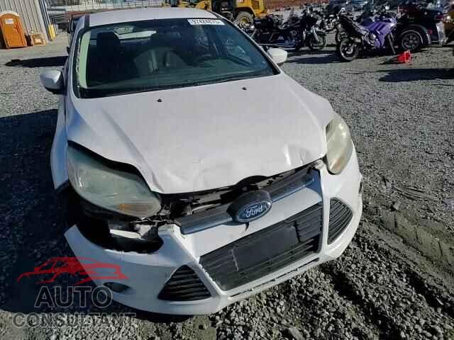 FORD FOCUS 2012 - 1FAHP3F27CL323592