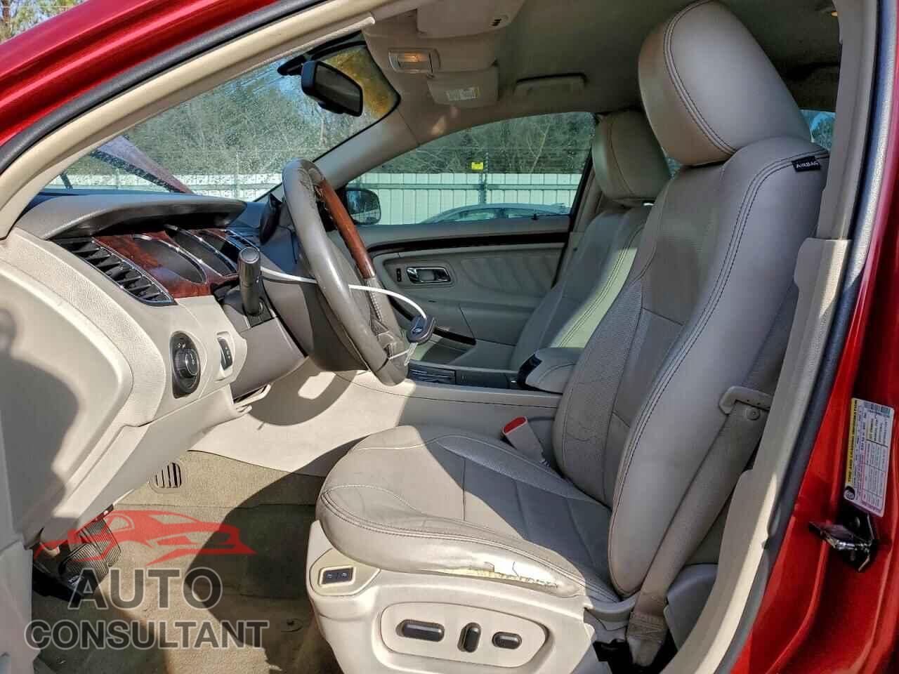 FORD TAURUS 2011 - 1FAHP2FW9BG132258