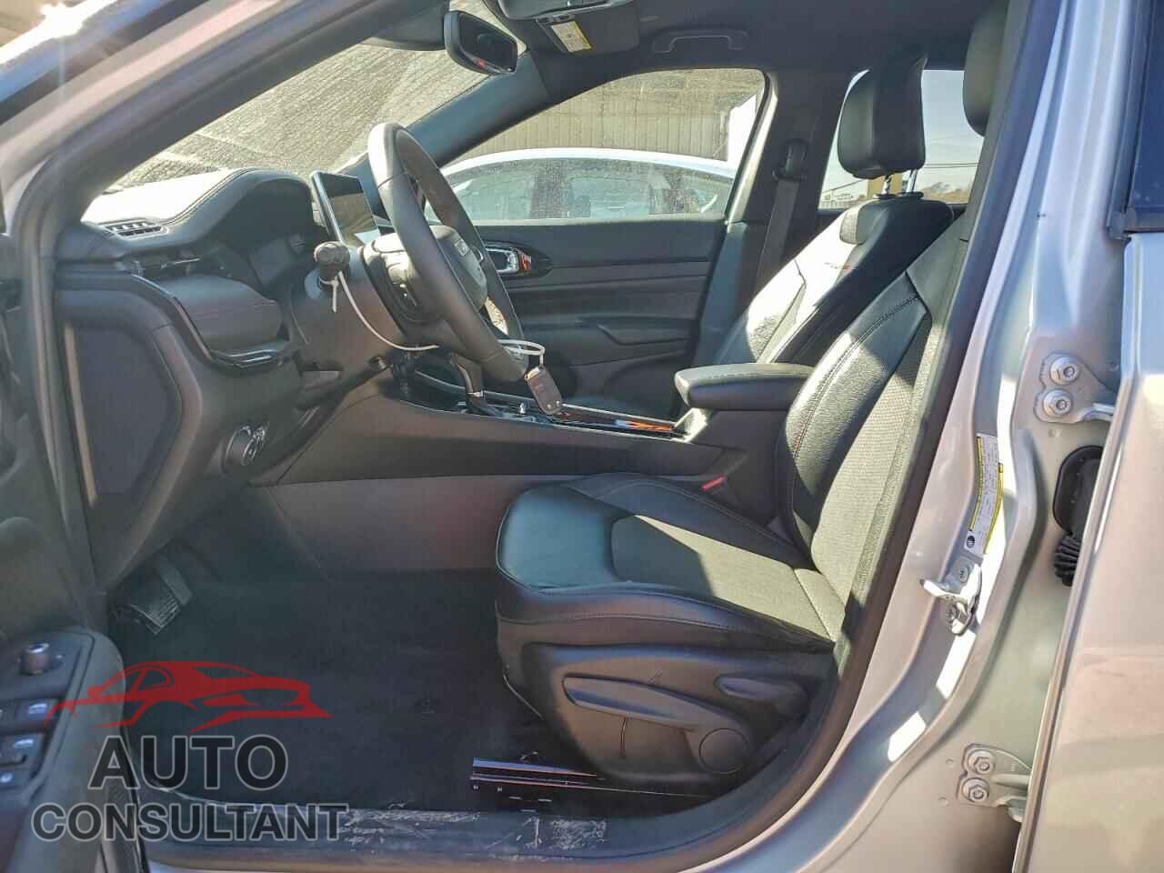 JEEP COMPASS 2024 - 3C4NJDDN2RT161000