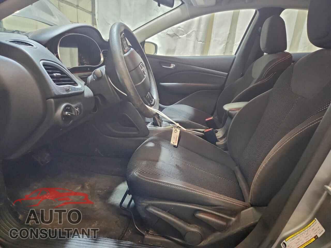 DODGE DART 2015 - 1C3CDFBB4FD431658