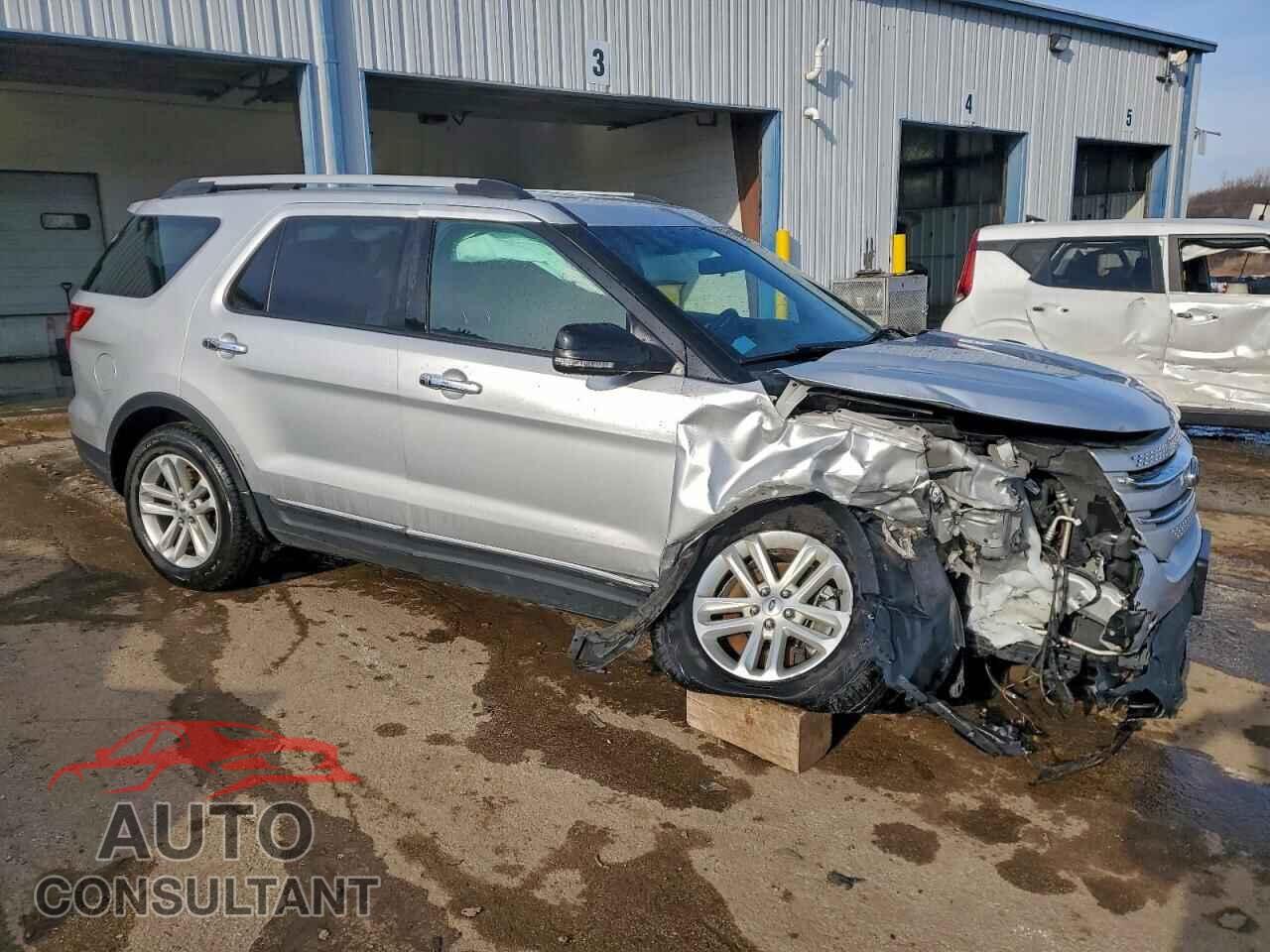 FORD EXPLORER 2015 - 1FM5K7D80FGB83114