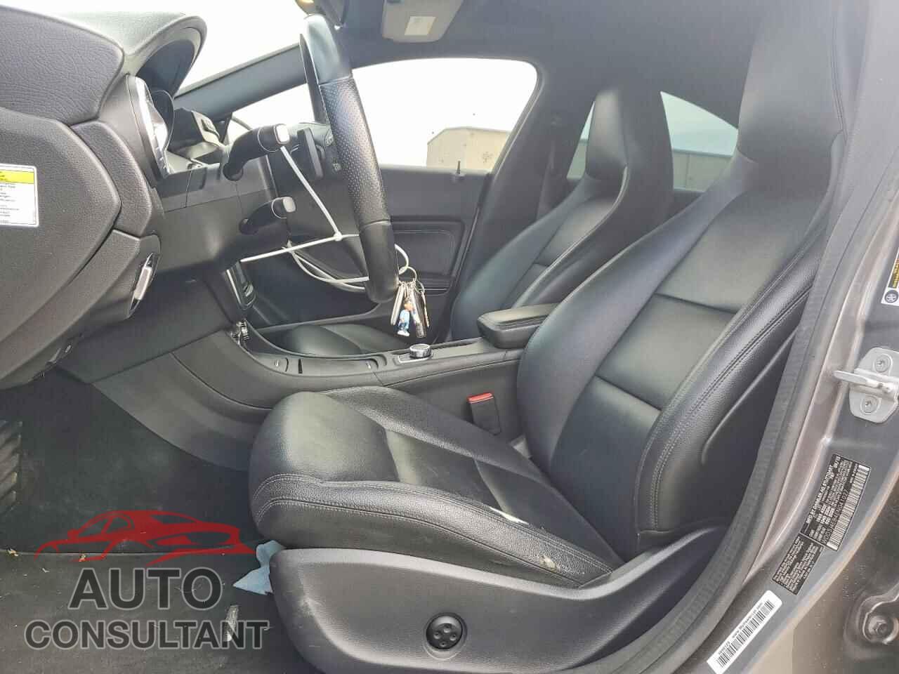 MERCEDES-BENZ CLA-CLASS 2014 - WDDSJ4EB4EN041027