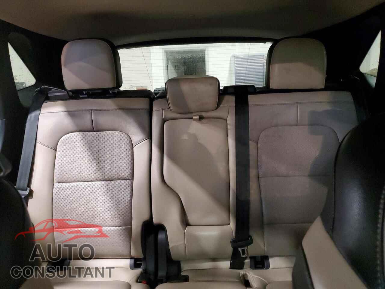 FORD ESCAPE 2020 - 1FMCU0DZ3LUA39586